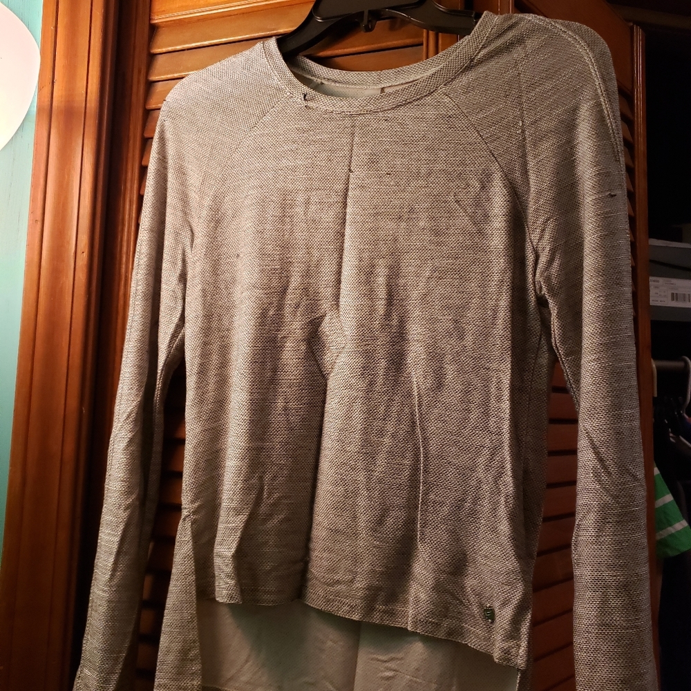 Fabletics Grey Top